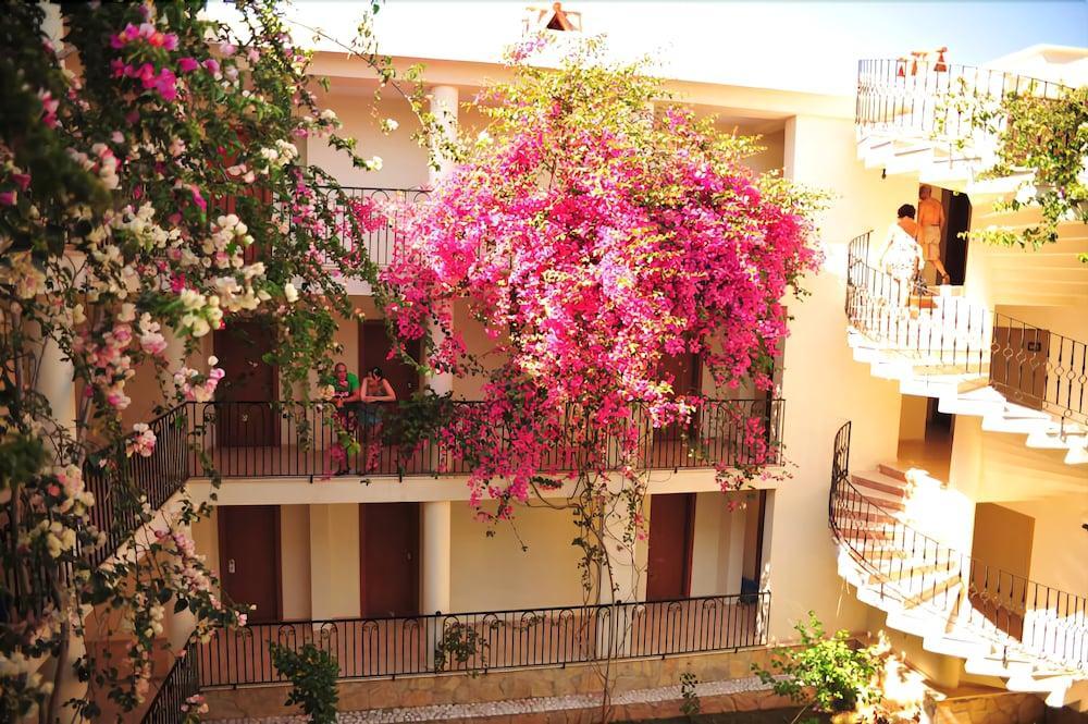 Mavruka Hotel Oludeniz Exterior photo